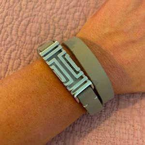 Tory Burch for Fit Bit Wrap Bracelet NWT Grey/Silver